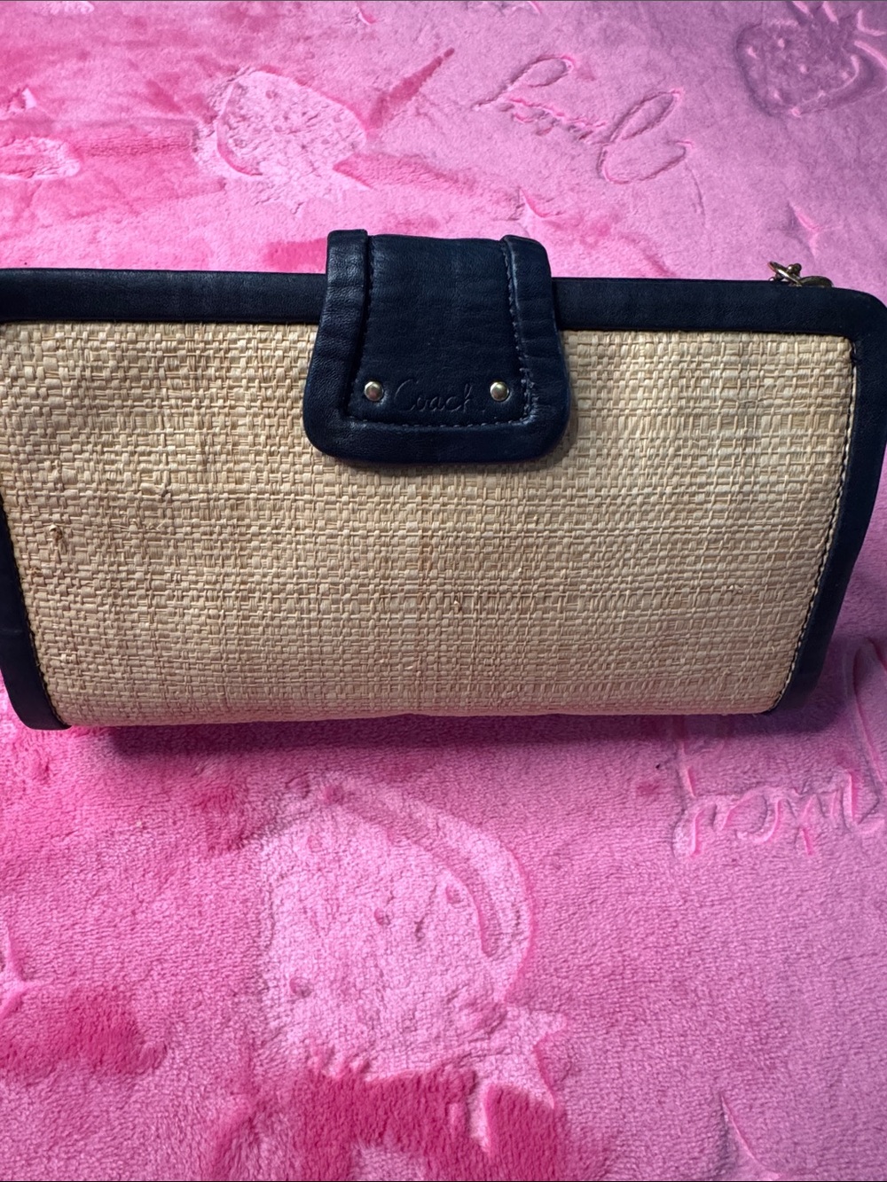 Coach Straw & Navy Leather Turnlock Zip Clutch 2008 EUC with Hangtag - Picture 2 of 7